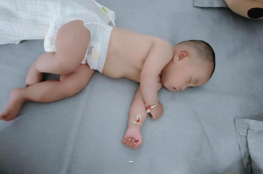 邵阳县孕妇肚脐周围发青