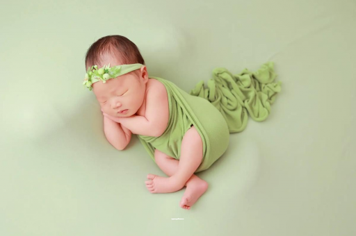 邵阳县孕妇家中站立分娩